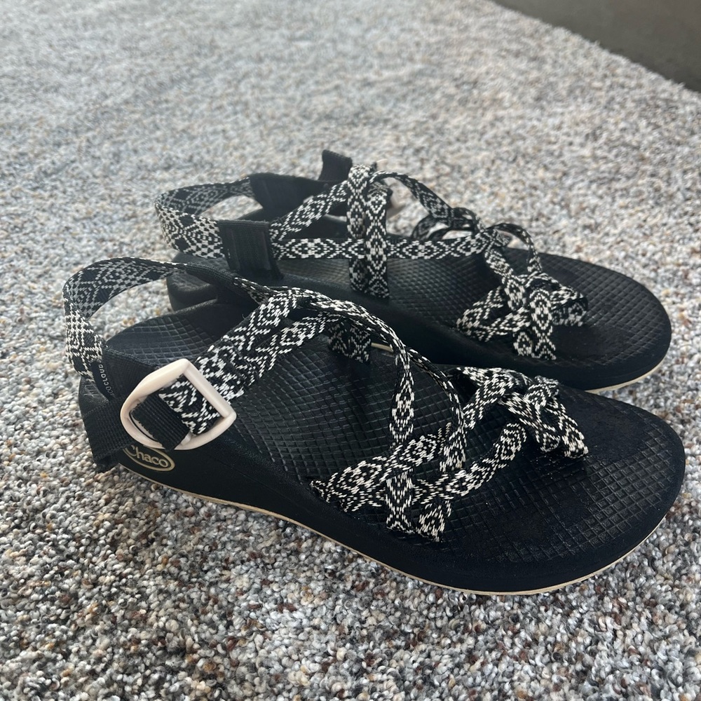 Chaco Z/Cloud Sandals - Size 7 - Lightly Worn